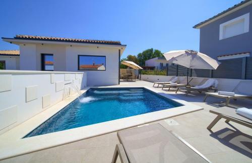 Holiday House Quarnaro