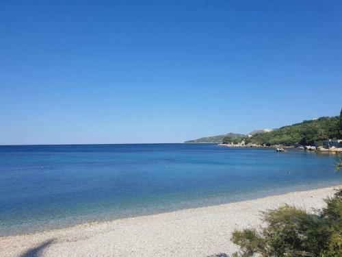 Paula Apartment - Green Home By The Sea