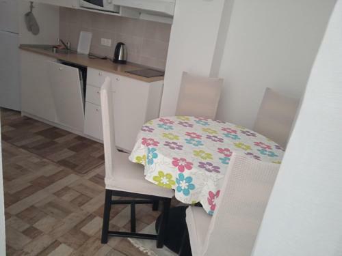 Apartments Jela