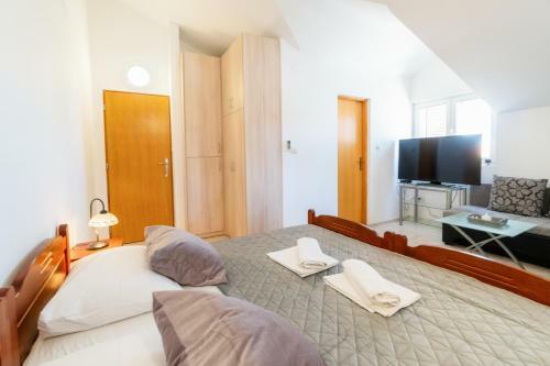 Apartments Bla?evi?