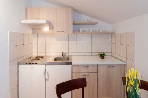 Apartments Bla?evi?