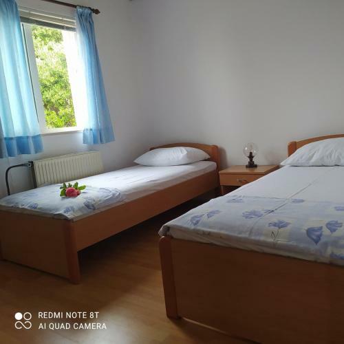 Hostal Sobe Pelje?ac