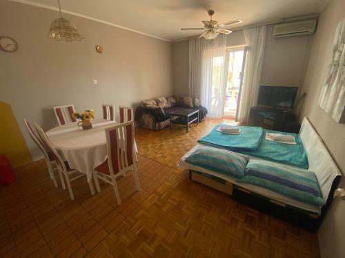 Apartment Miragge