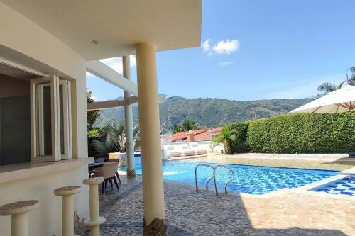 Villa Caraluna