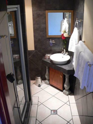 Bed & Breakfast Emoyeni B And B