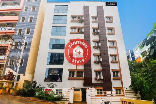 Hotel Collection O 90839 Lake Side Q City
