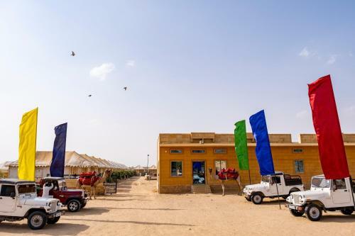 Chotu Maharaj Desert Camp