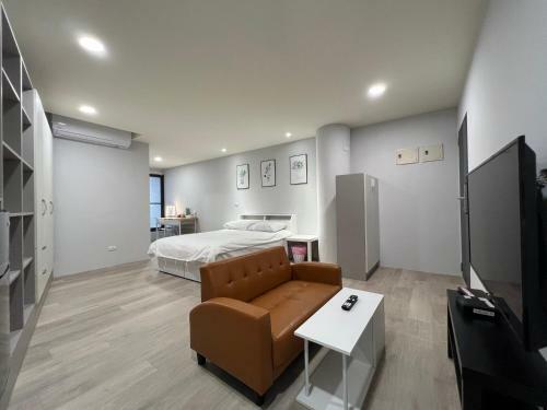 Fengyuan Green Self B&B