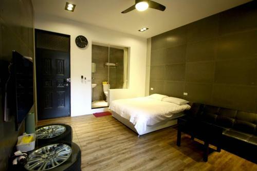 Fengyuan Green Self B&B