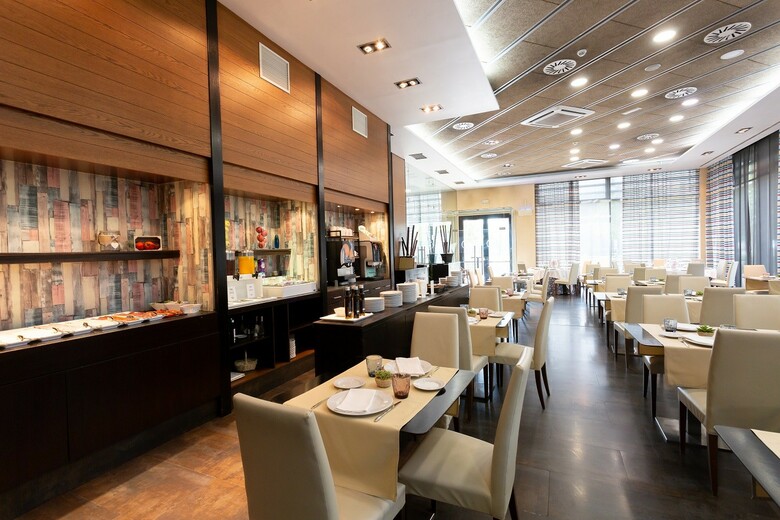 Hotel Las Artes