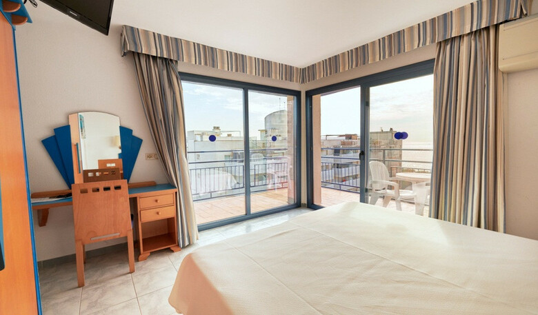 Hotel Checkin Blanes