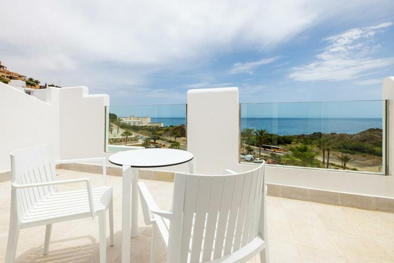Hotel Playamoj�car
