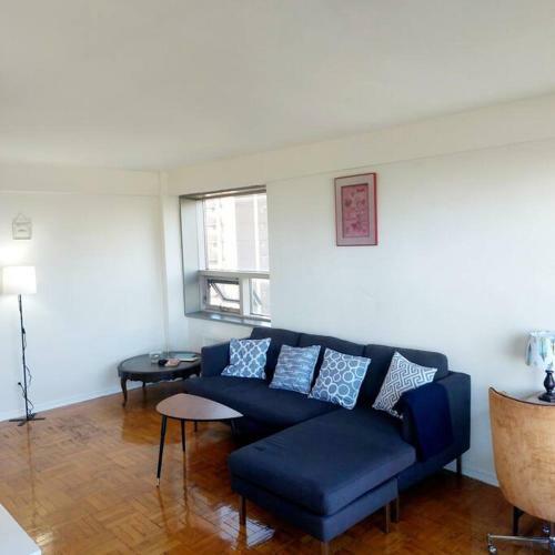 Cozy 1-bedroom Apartment In Downtown Toronto
