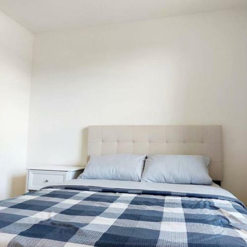 Cozy 1-bedroom Apartment In Downtown Toronto