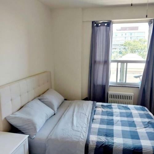 Cozy 1-bedroom Apartment In Downtown Toronto