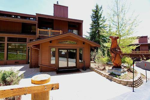 Nice Condo In A Resort Like Complex With Mtn Views, Pool And Tennis!