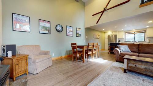 Mammoth Sierra Townhome