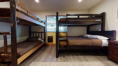 Mammoth Sierra Townhome