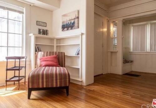Spacious 5 Bedroom House Sleeps 13 Free Parking
