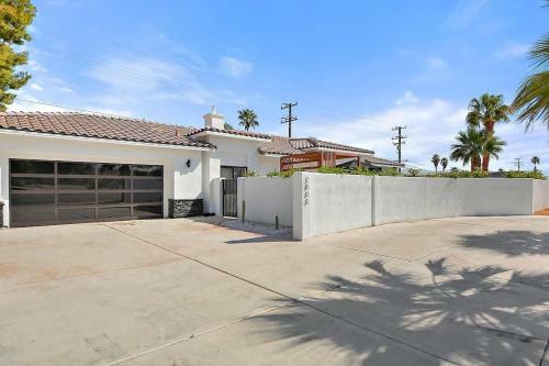 Palm Springs Lux Villa W Priv Pool & Spa Id# 5013