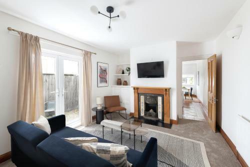 Relax In Stunning Apartment In Leafy Victorian Area