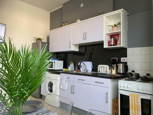 Stunning 1 Bed Spacious Apartment -central Cardiff