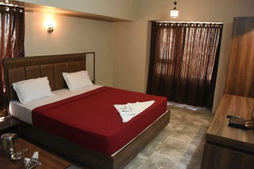 Hotel Vrindavan Deluxe Kolhapur