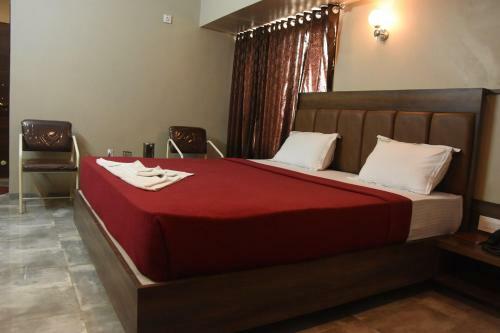 Hotel Vrindavan Deluxe Kolhapur