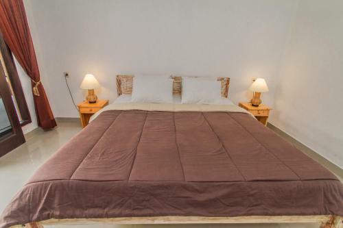 Hostal Ratna Guest House