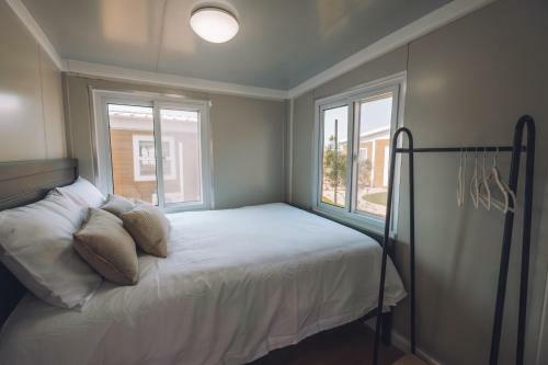 Tiny Home In Working Equestrian Property - P17