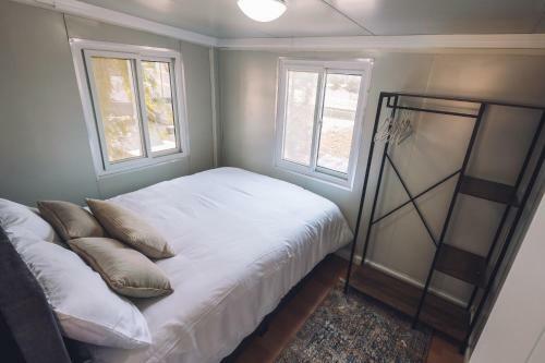 Tiny Home In Working Equestrian Property - P17