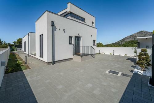 Villa Atrio