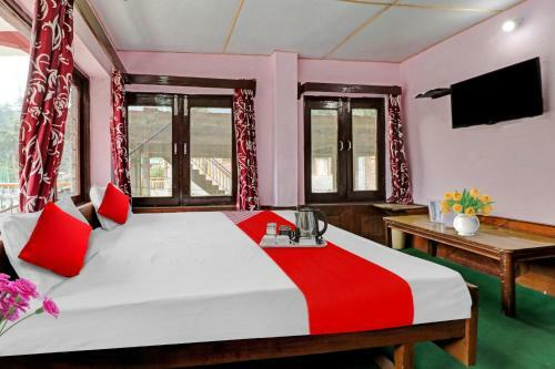 Hotel Oyo 91532 Hema Holiday Home