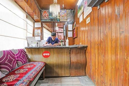 Hotel Oyo 91532 Hema Holiday Home