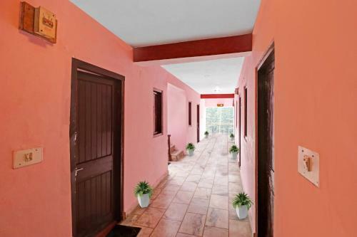 Hotel Oyo 91532 Hema Holiday Home