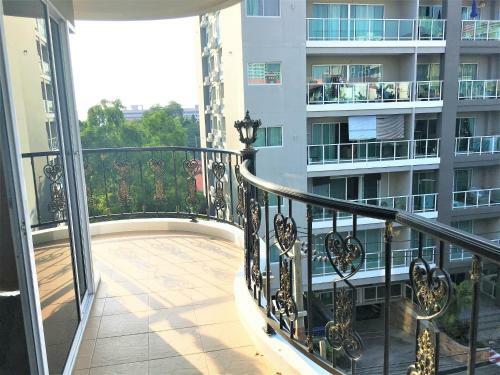 Apartamento Pratumnak 1 Bed Condo With Sea View