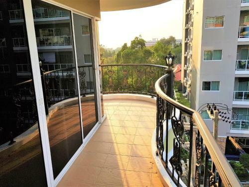 Apartamento Pratumnak 1 Bed Condo With Sea View