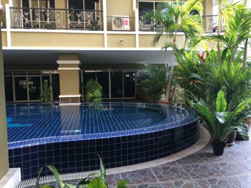 Apartamento Pratumnak 1 Bed Condo With Sea View
