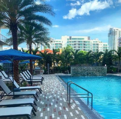 Apartamento Spacious Waterfront 2bed Apt. W With Stunning City View