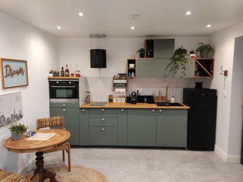 Superbe Appartement Avec Jacuzzi Avec Jardin Priv�