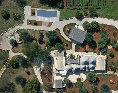 Villa Trullidamare A Ceglie Messapica, Con Piscina