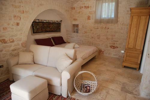 Villa Trullidamare A Ceglie Messapica, Con Piscina