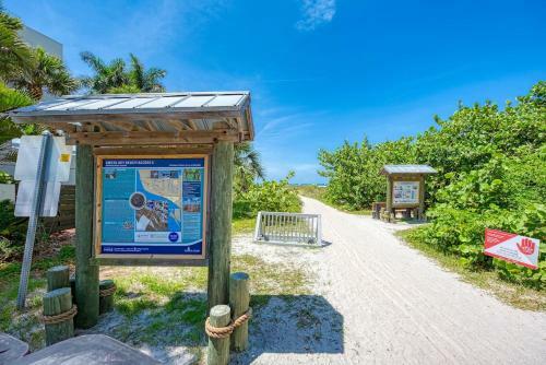 Mermaid House With Pool Jacuzzi Steps To Siesta Key Beach