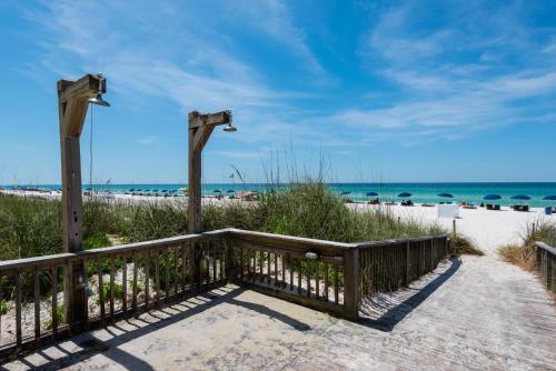 Apartamento Origin Unit 417 West End Condo With Peaceful Nature Views