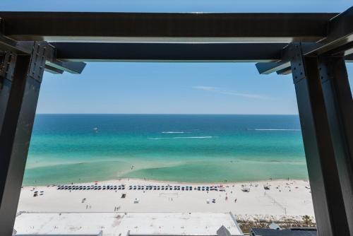 Apartamento Origin Unit 417 West End Condo With Peaceful Nature Views