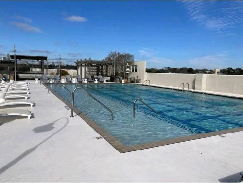 Apartment In Buckhead W/ Rooftop Pool