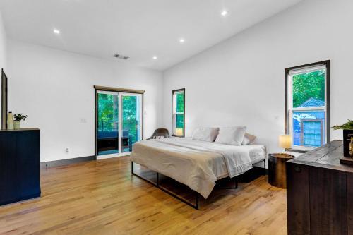 Modern Atlanta Getaway