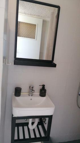 So Minimal Apartments