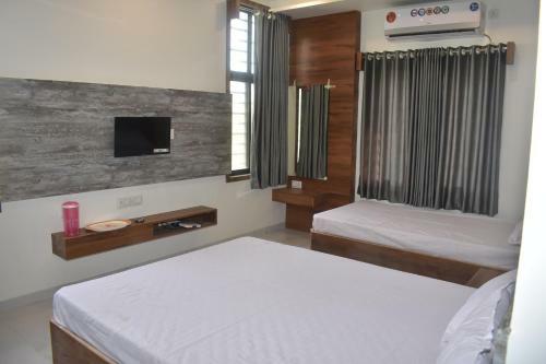 Hostal Hotel Sai Sunandan