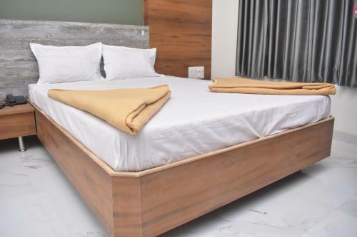 Hostal Hotel Sai Sunandan